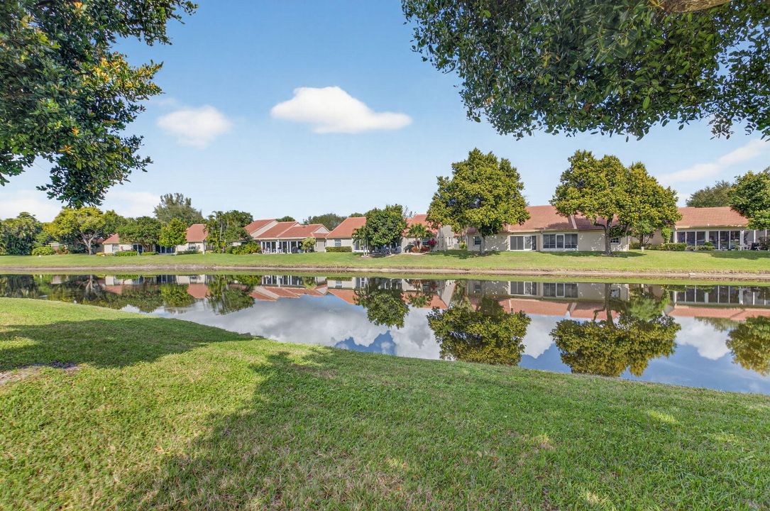 На продажу: $485,000 (2 спален, 2 ванн, 1798 Квадратных фут)