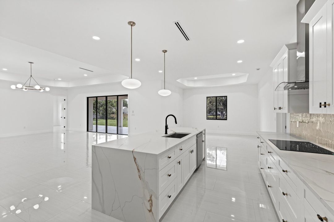 На продажу: $995,000 (4 спален, 3 ванн, 3160 Квадратных фут)