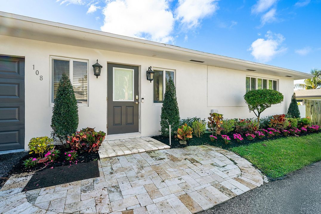 待售: $775,000 (3 贝兹, 2 浴室, 1551 平方英尺)