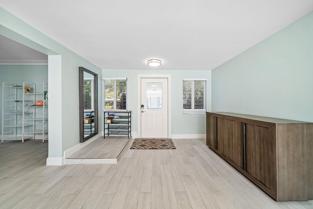 待售: $775,000 (3 贝兹, 2 浴室, 1551 平方英尺)