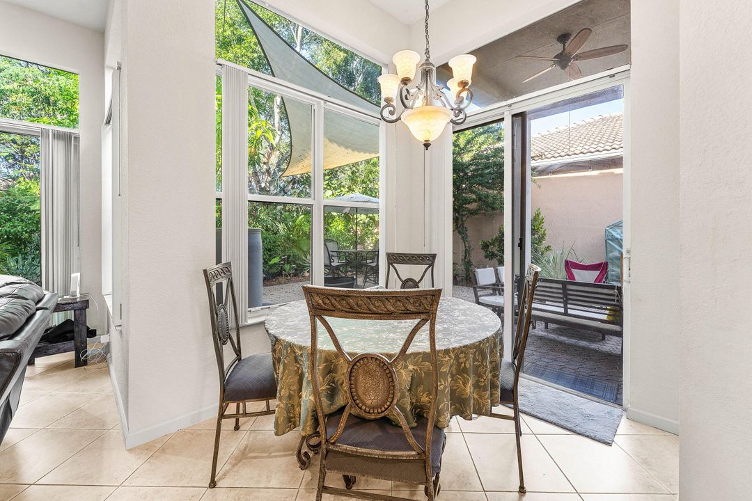 En Venta: $600,000 (4 camas, 3 baños, 2897 Pies cuadrados)