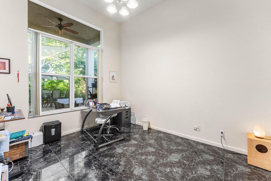 En Venta: $600,000 (4 camas, 3 baños, 2897 Pies cuadrados)