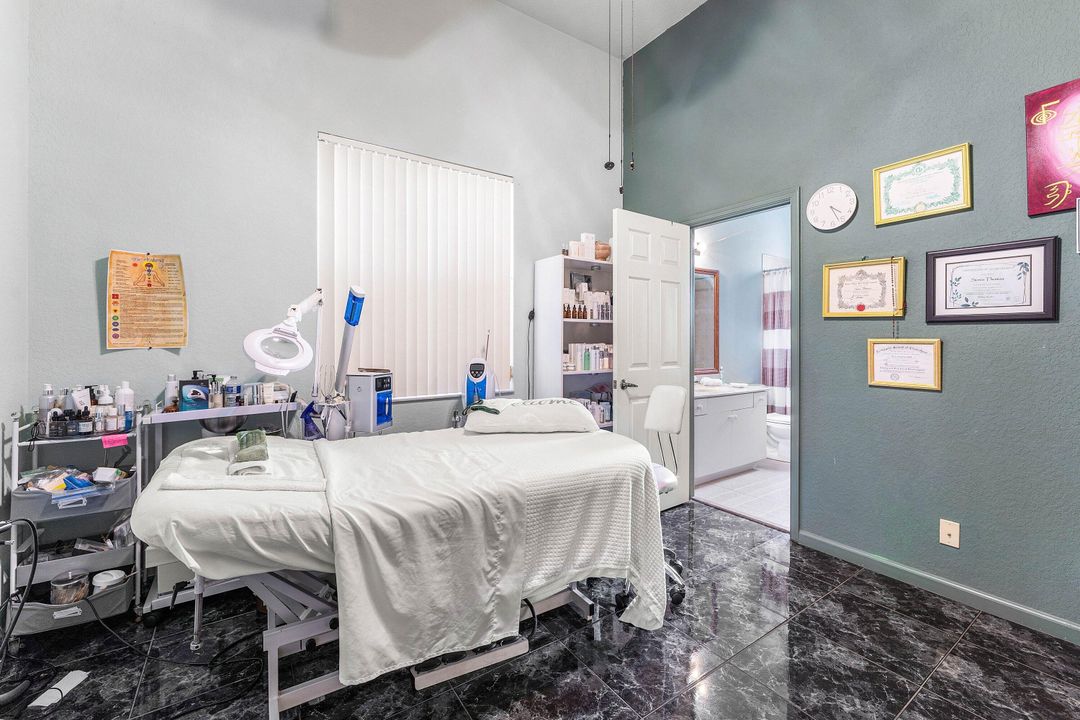 En Venta: $600,000 (4 camas, 3 baños, 2897 Pies cuadrados)