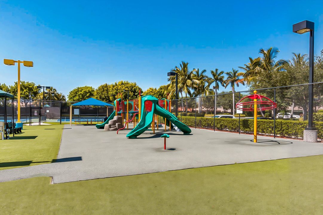 En Venta: $600,000 (4 camas, 3 baños, 2897 Pies cuadrados)