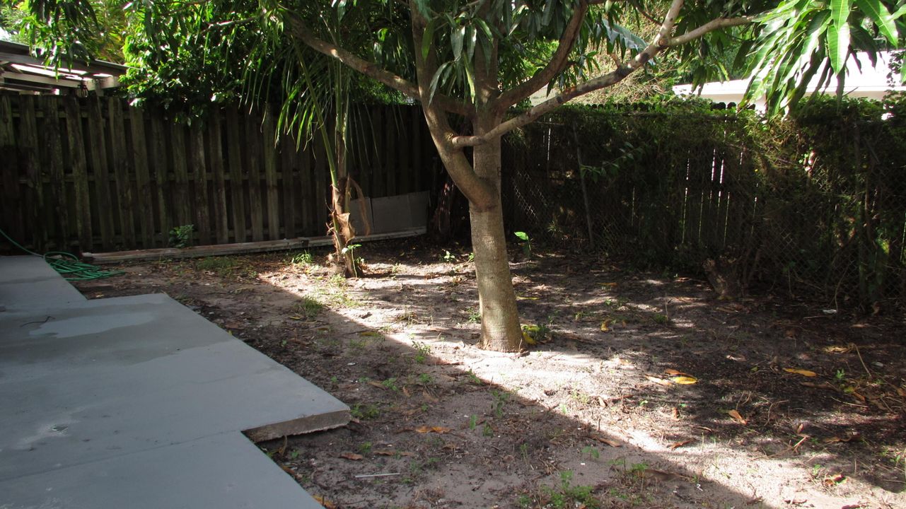 В аренду: $2,300 (2 спален, 2 ванн, 838 Квадратных фут)