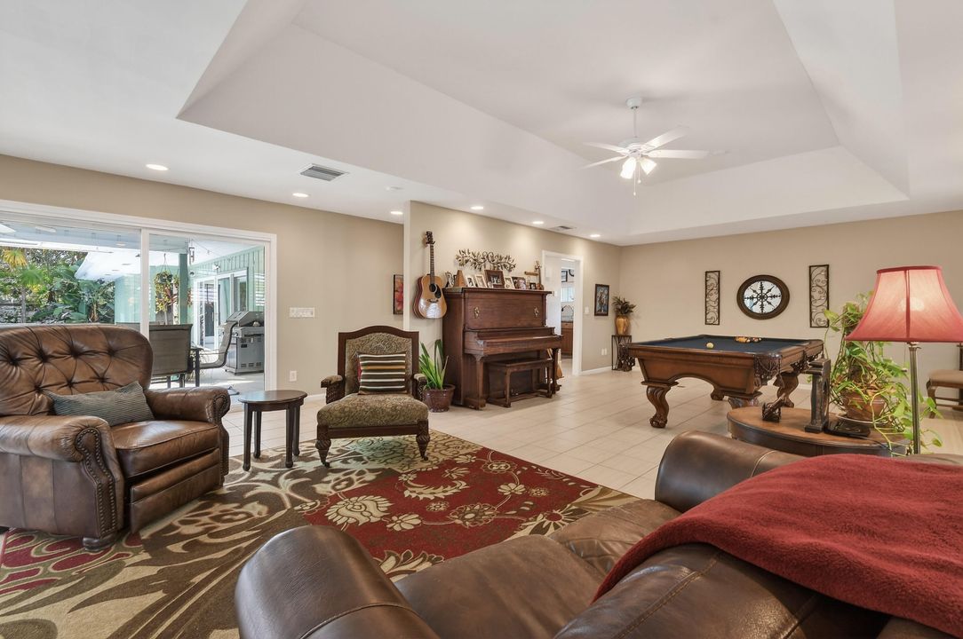 待售: $1,450,000 (4 贝兹, 4 浴室, 3713 平方英尺)