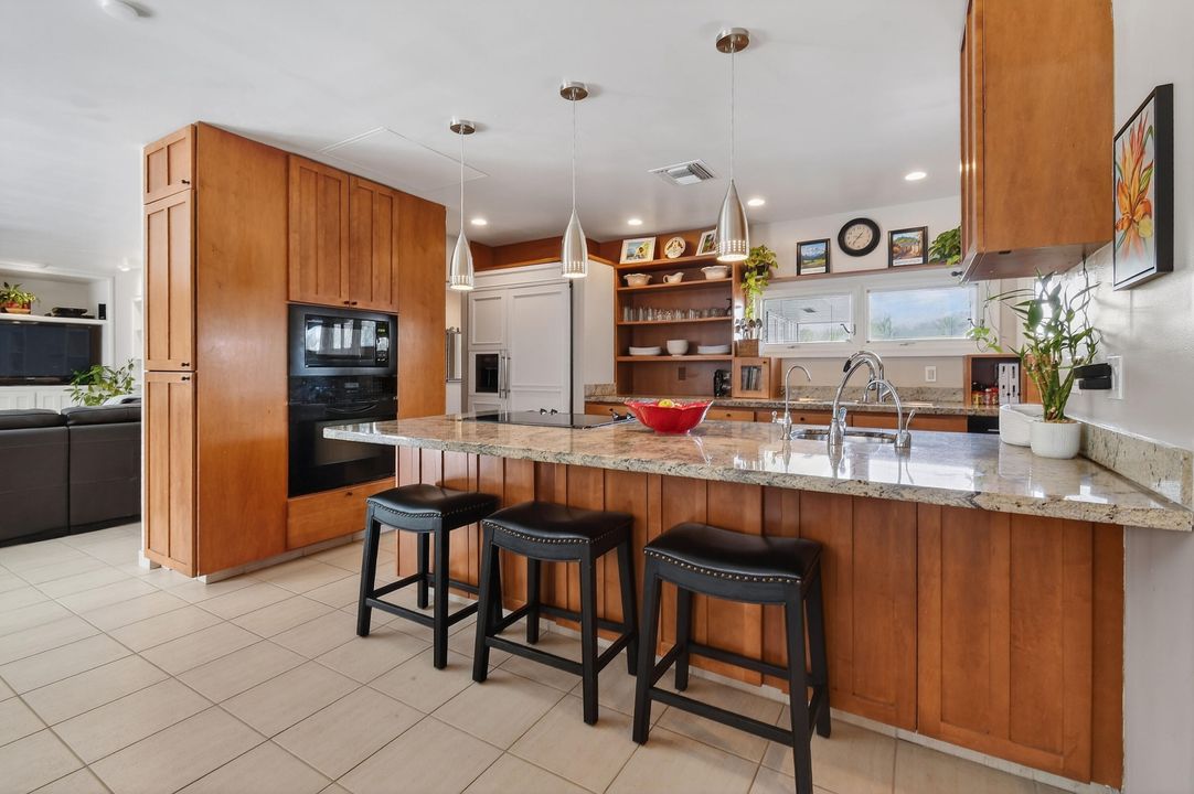 待售: $1,450,000 (4 贝兹, 4 浴室, 3713 平方英尺)