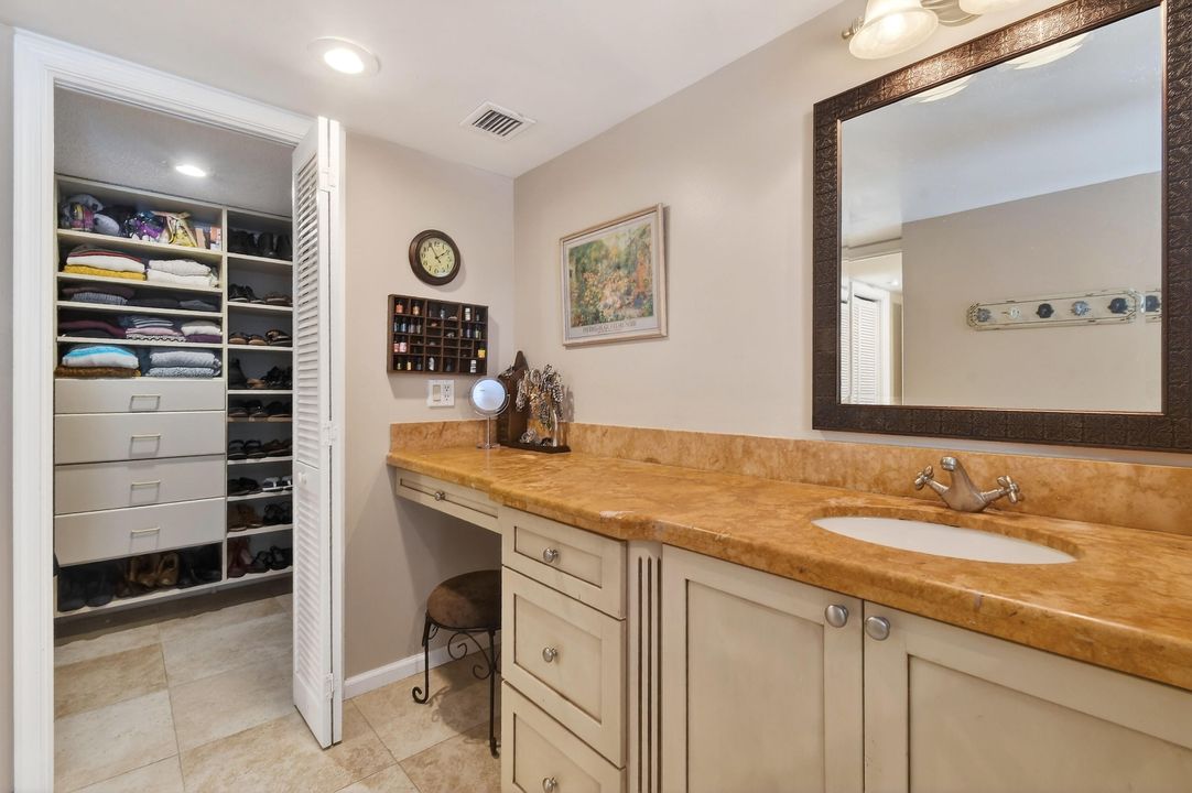 待售: $1,450,000 (4 贝兹, 4 浴室, 3713 平方英尺)