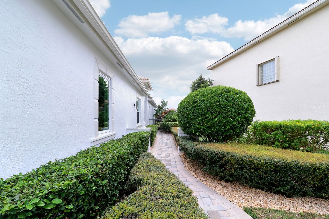 待售: $875,000 (3 贝兹, 2 浴室, 1837 平方英尺)