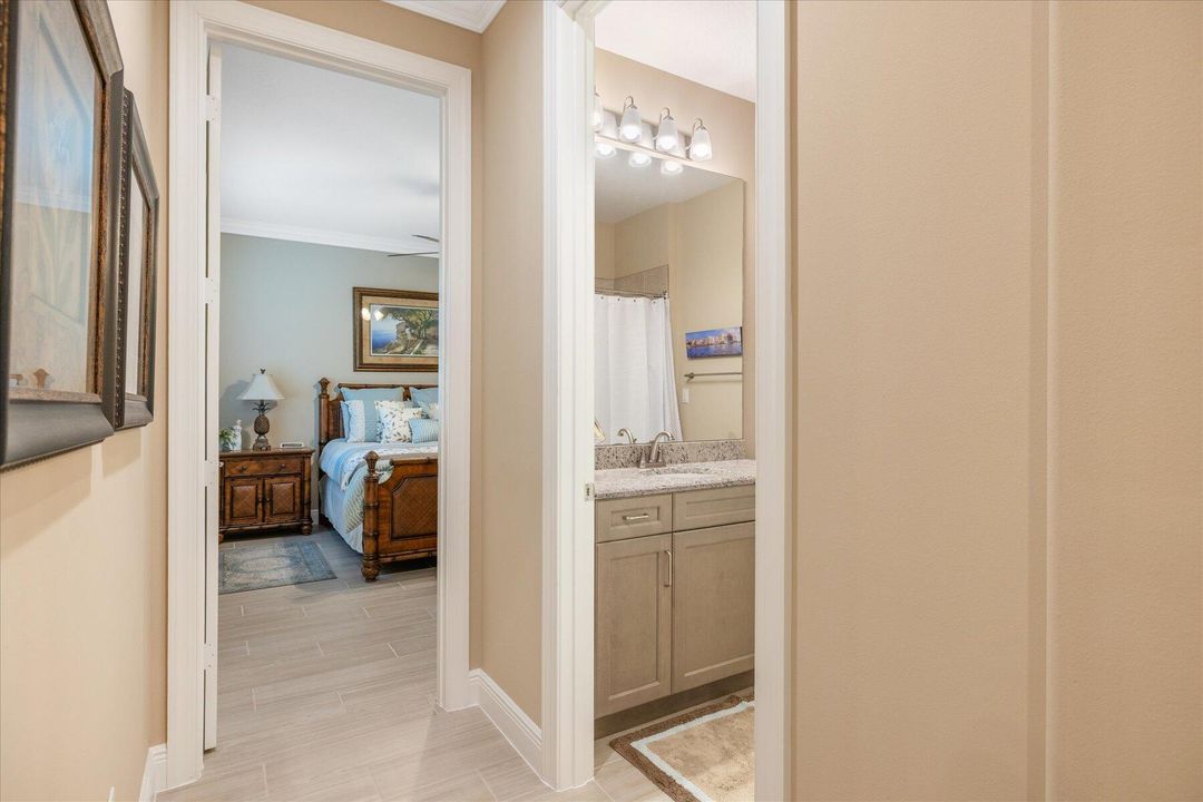 En Venta: $599,000 (2 camas, 2 baños, 2169 Pies cuadrados)