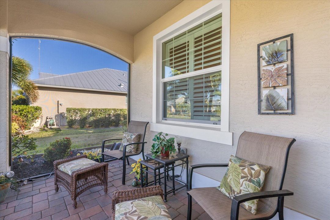 En Venta: $599,000 (2 camas, 2 baños, 2169 Pies cuadrados)