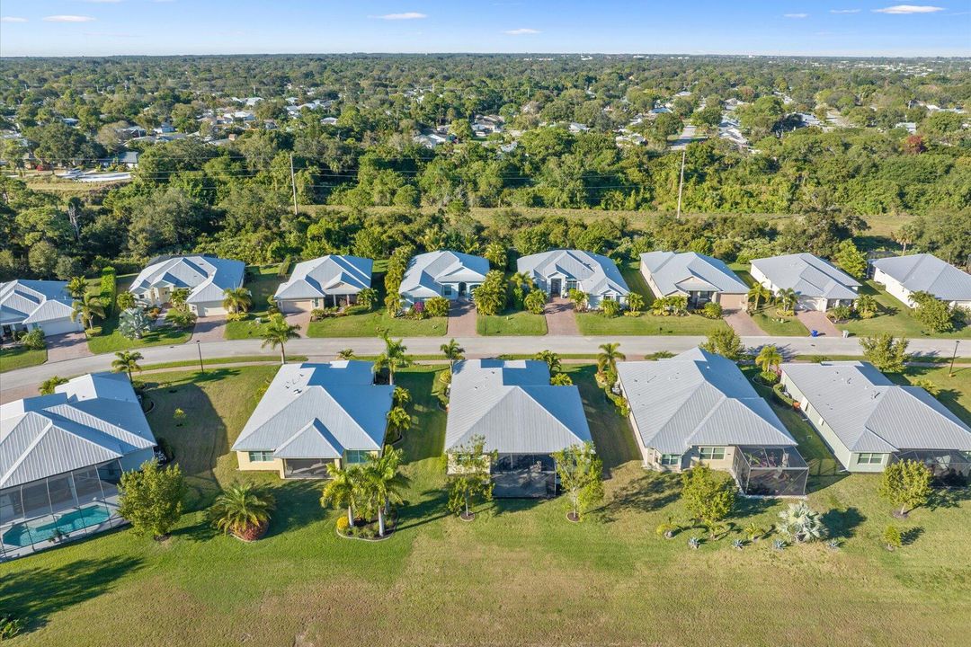 En Venta: $599,000 (2 camas, 2 baños, 2169 Pies cuadrados)