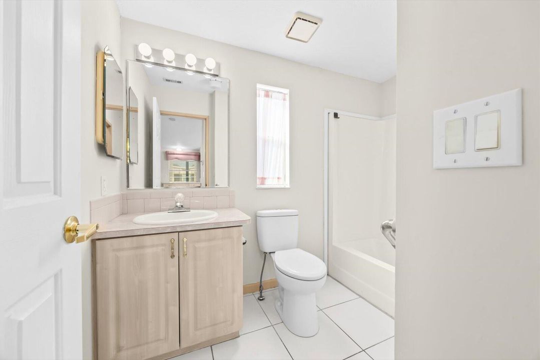 For Sale: $115,000 (2 beds, 2 baths, 1727 Square Feet)