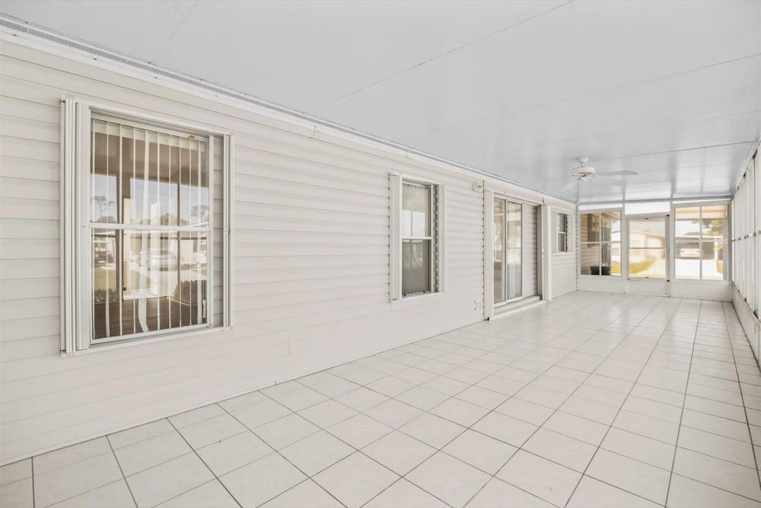 For Sale: $115,000 (2 beds, 2 baths, 1727 Square Feet)