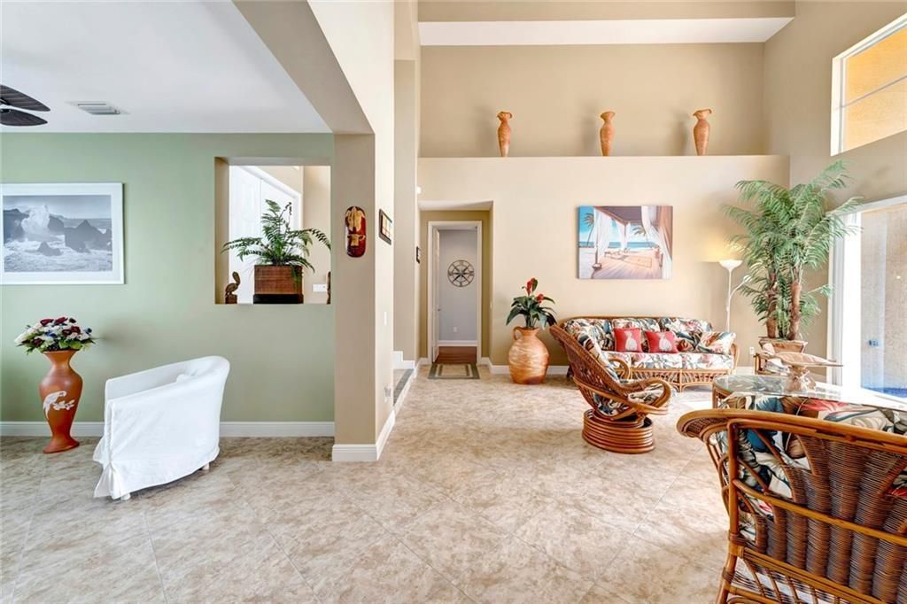 En Venta: $769,900 (5 camas, 4 baños, 3493 Pies cuadrados)