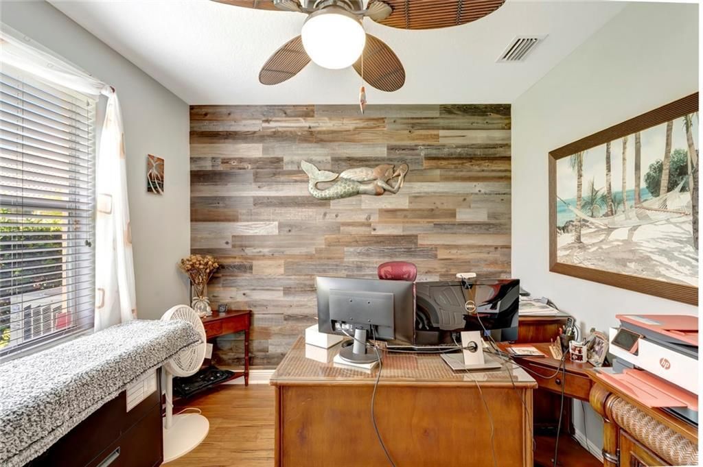 En Venta: $769,900 (5 camas, 4 baños, 3493 Pies cuadrados)