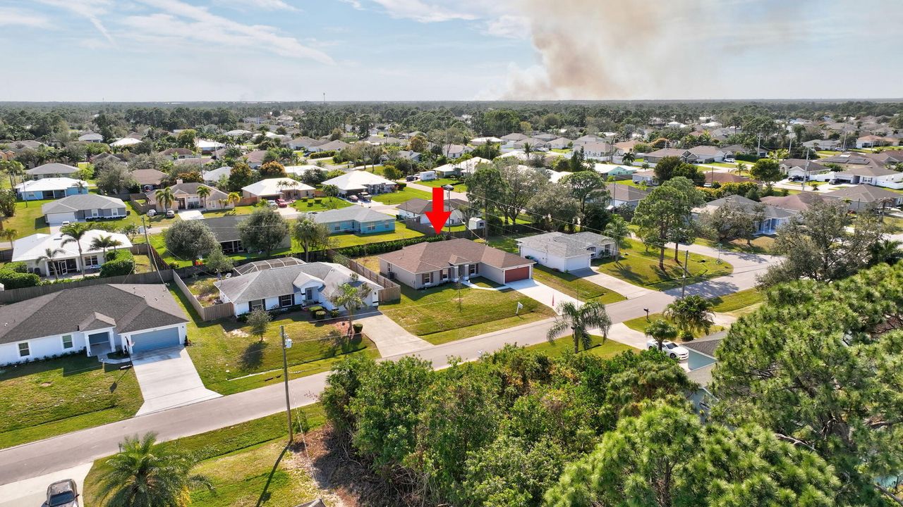 На продажу: $549,900 (4 спален, 3 ванн, 2418 Квадратных фут)