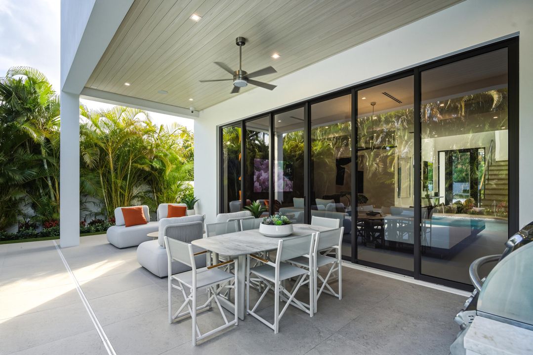 待售: $5,690,000 (5 贝兹, 7 浴室, 4587 平方英尺)