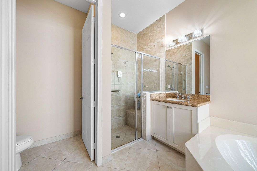 待售: $550,000 (3 贝兹, 2 浴室, 1782 平方英尺)