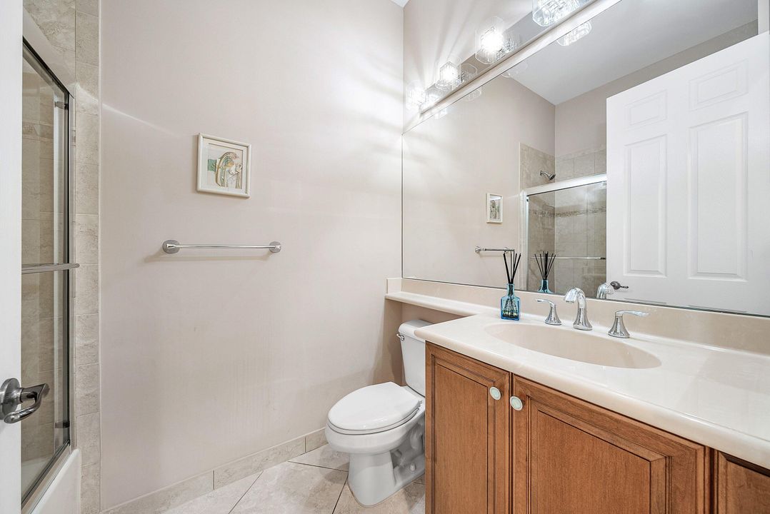 待售: $550,000 (3 贝兹, 2 浴室, 1782 平方英尺)