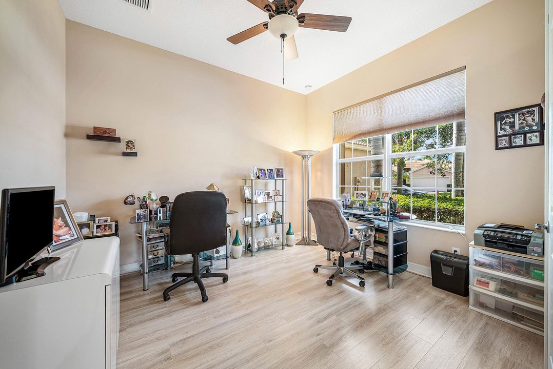 待售: $550,000 (3 贝兹, 2 浴室, 1782 平方英尺)