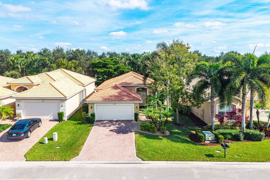 待售: $550,000 (3 贝兹, 2 浴室, 1782 平方英尺)