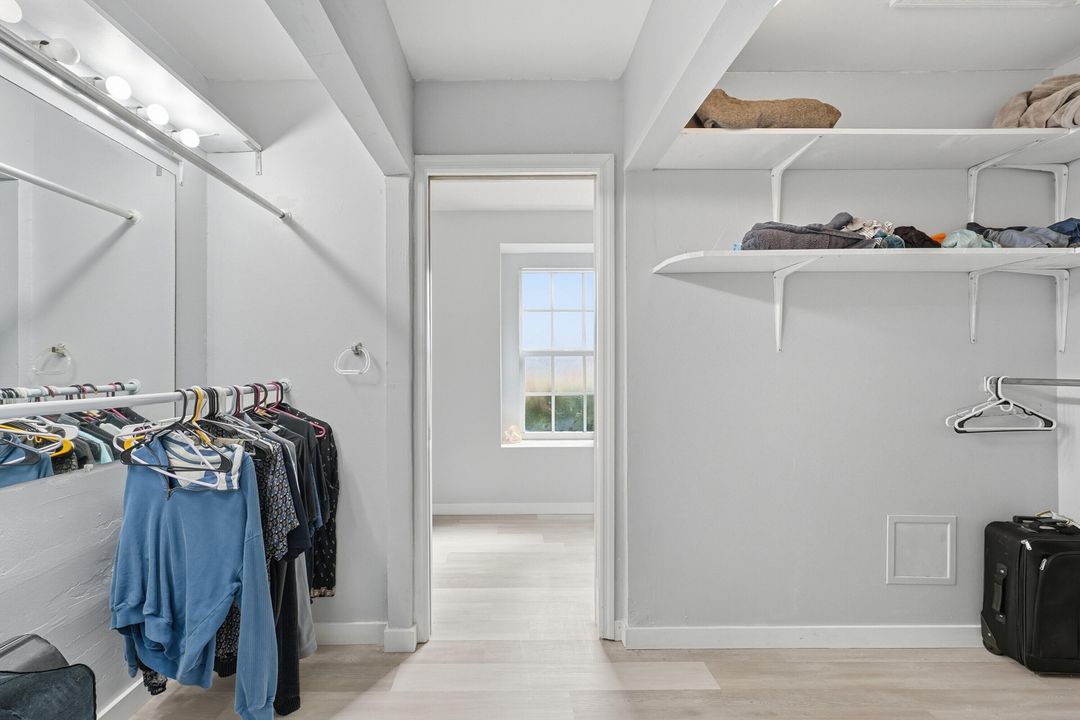 На продажу: $599,000 (3 спален, 2 ванн, 1809 Квадратных фут)