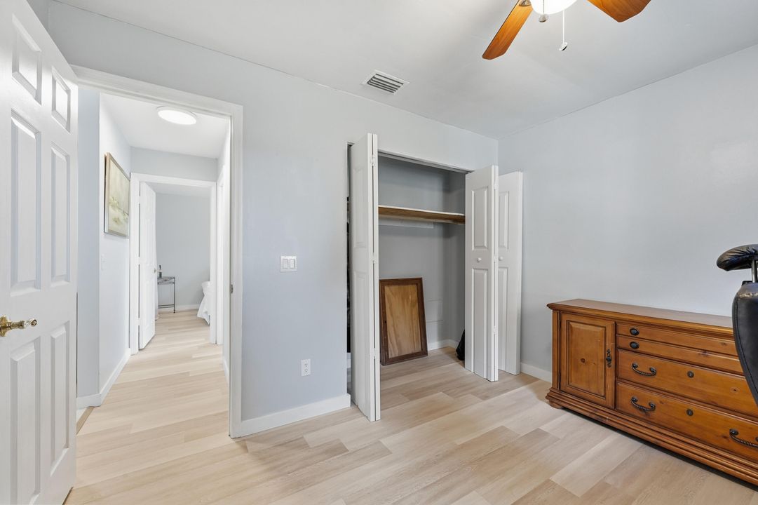 На продажу: $599,000 (3 спален, 2 ванн, 1809 Квадратных фут)