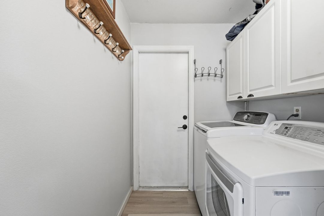 На продажу: $599,000 (3 спален, 2 ванн, 1809 Квадратных фут)