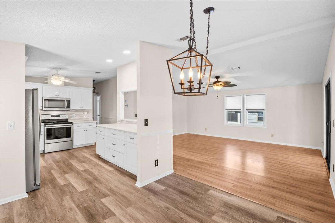 En Venta: $95,000 (2 camas, 2 baños, 1092 Pies cuadrados)