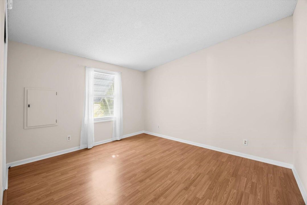 En Venta: $95,000 (2 camas, 2 baños, 1092 Pies cuadrados)