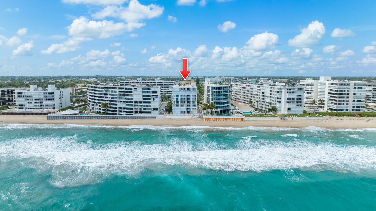 For Sale: $450,000 (1 beds, 1 baths, 1013 Square Feet)