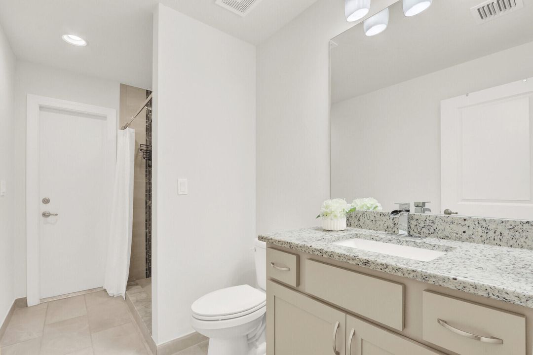 En Venta: $739,900 (4 camas, 3 baños, 2345 Pies cuadrados)