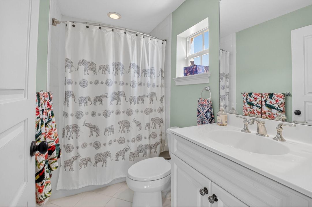 На продажу: $800,000 (3 спален, 3 ванн, 2097 Квадратных фут)