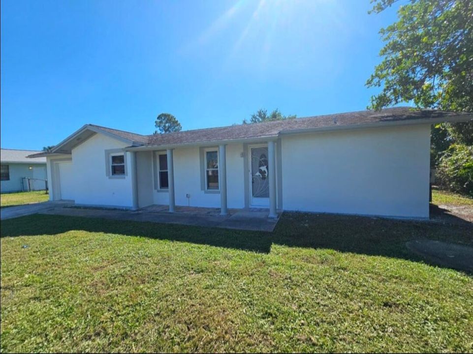 На продажу: $349,700 (3 спален, 2 ванн, 1397 Квадратных фут)