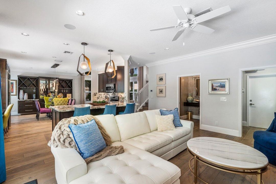 For Rent: $6,000 (4 beds, 2 baths, 2570 Square Feet)