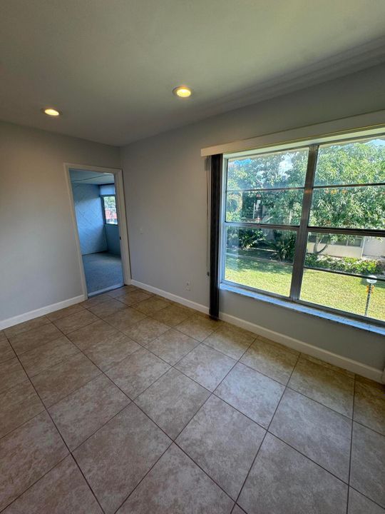 В аренду: $1,300 (1 спален, 1 ванн, 660 Квадратных фут)