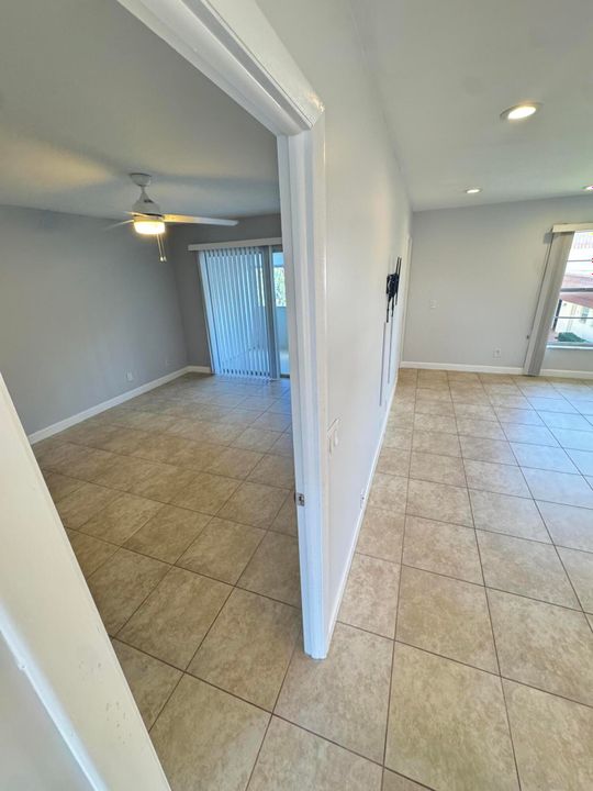 В аренду: $1,300 (1 спален, 1 ванн, 660 Квадратных фут)