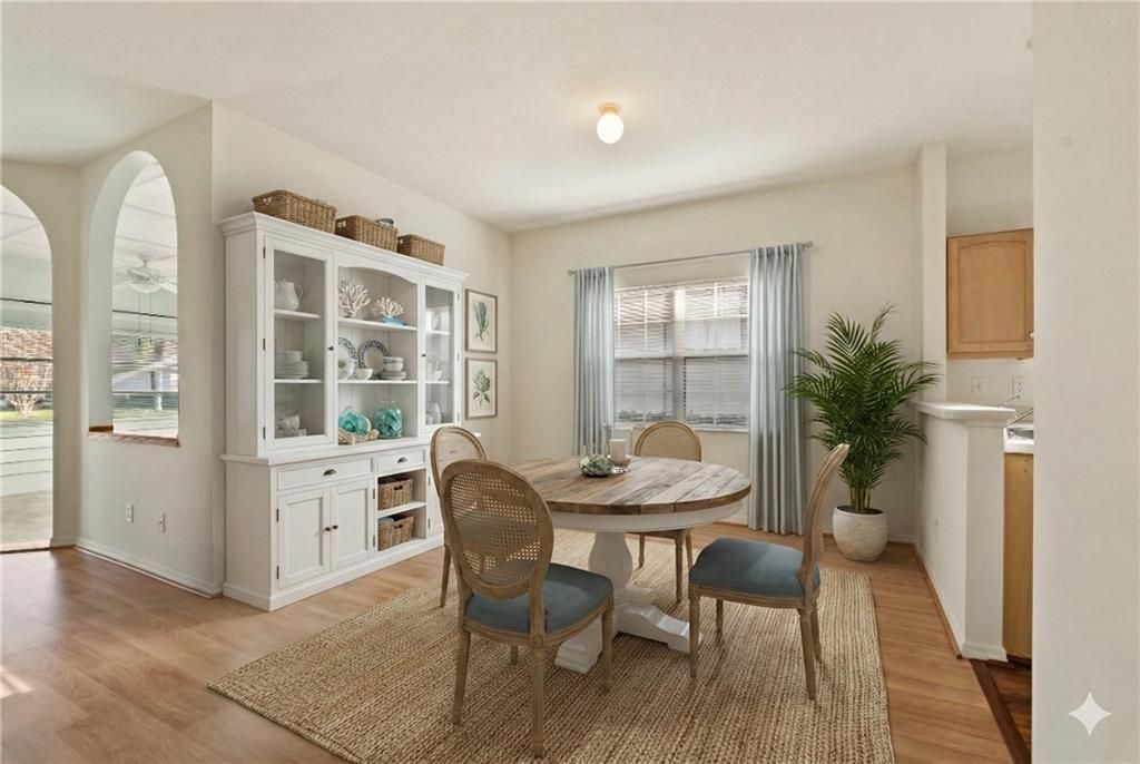 En Venta: $260,000 (2 camas, 2 baños, 1799 Pies cuadrados)