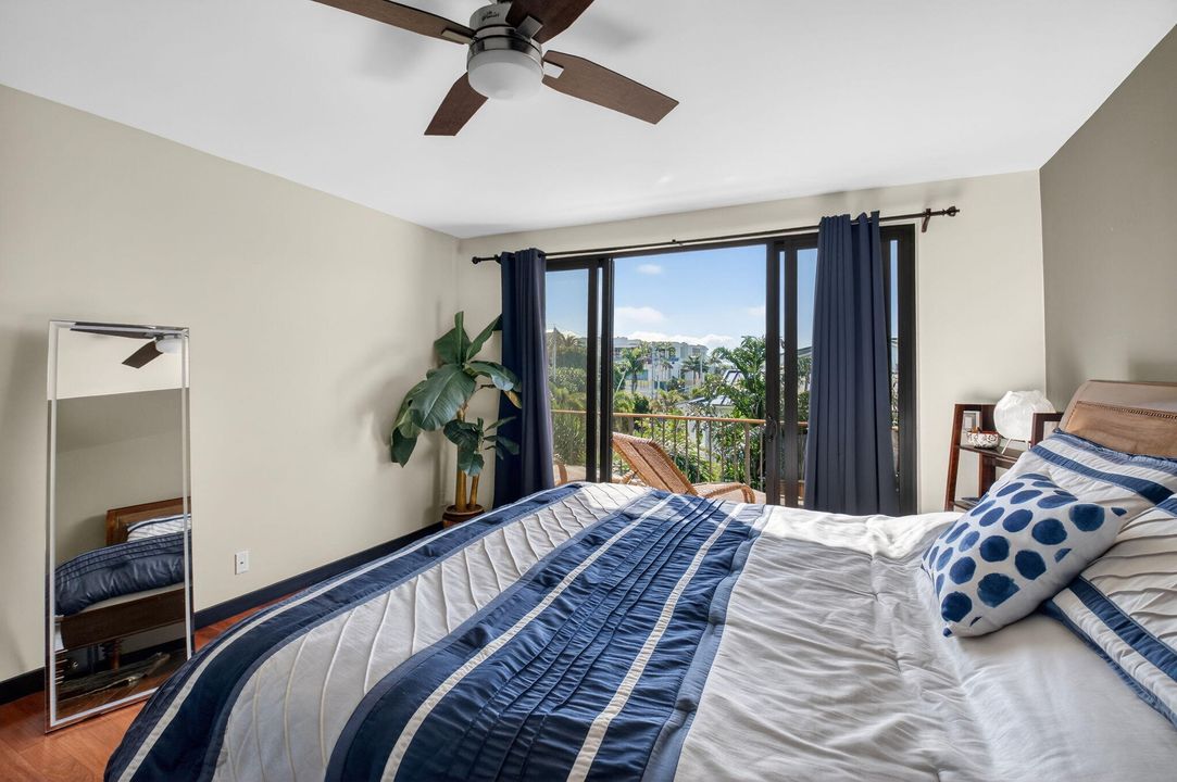 For Sale: $2,300,000 (2 beds, 2 baths, 1726 Square Feet)