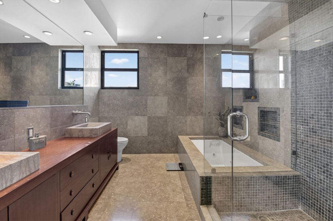 For Sale: $2,300,000 (2 beds, 2 baths, 1726 Square Feet)