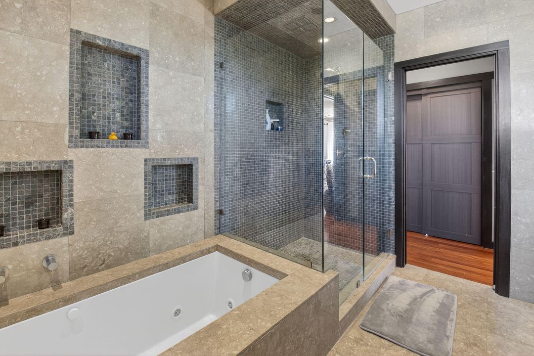 For Sale: $2,300,000 (2 beds, 2 baths, 1726 Square Feet)