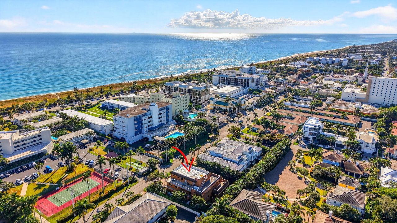 For Sale: $2,300,000 (2 beds, 2 baths, 1726 Square Feet)