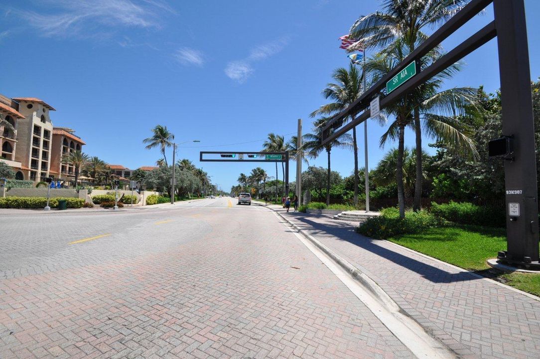 For Sale: $2,300,000 (2 beds, 2 baths, 1726 Square Feet)