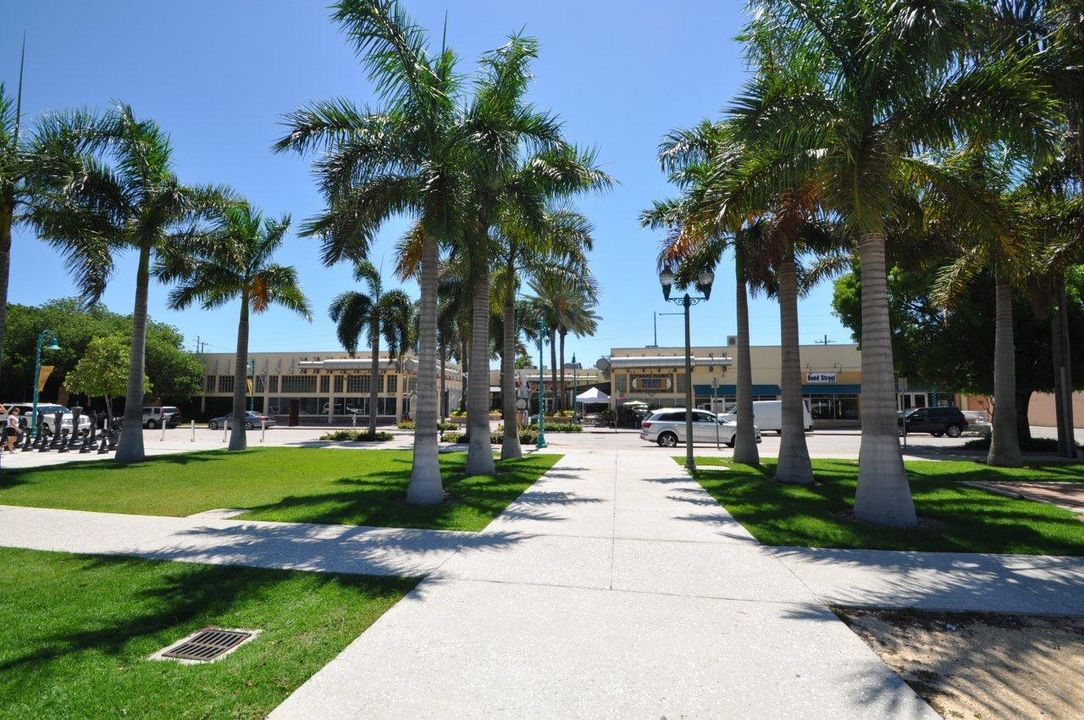 For Sale: $2,300,000 (2 beds, 2 baths, 1726 Square Feet)