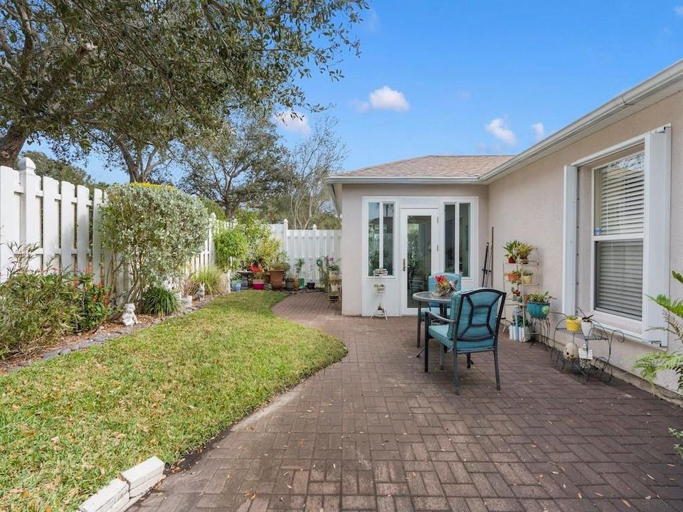 待售: $359,000 (3 贝兹, 2 浴室, 1942 平方英尺)