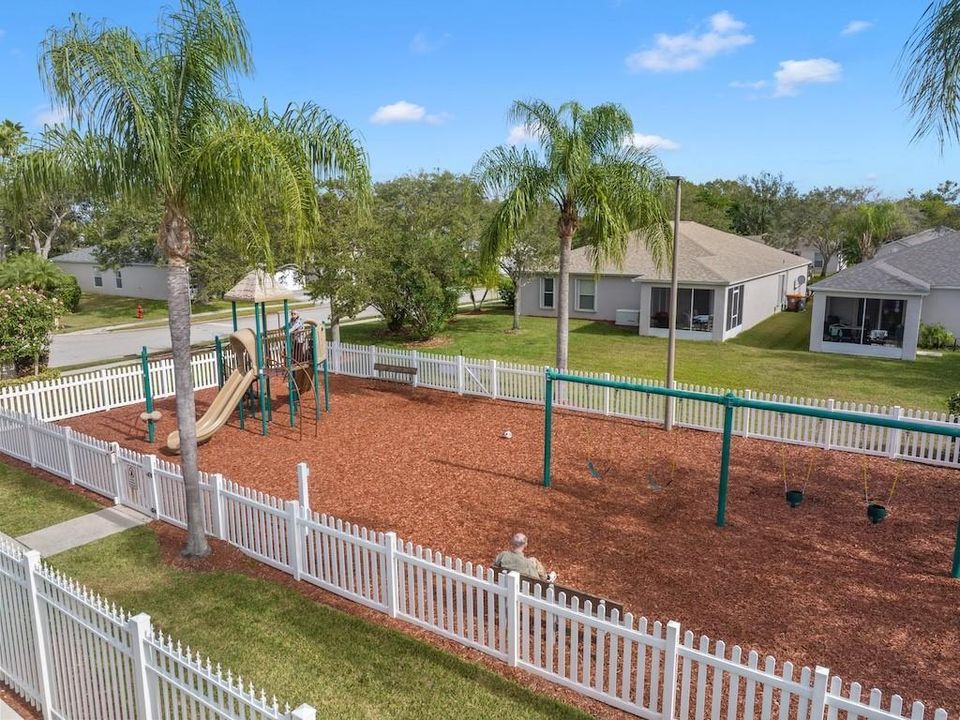 待售: $359,000 (3 贝兹, 2 浴室, 1942 平方英尺)