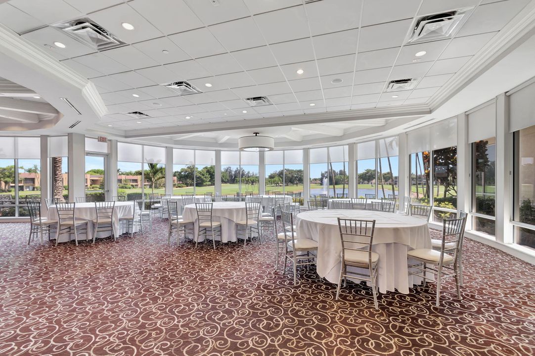 待售: $235,000 (2 贝兹, 2 浴室, 1005 平方英尺)