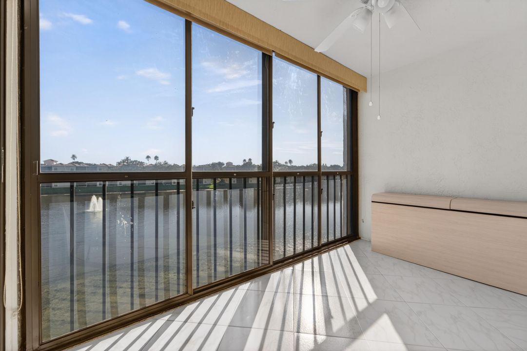 For Sale: $229,000 (2 beds, 2 baths, 1392 Square Feet)