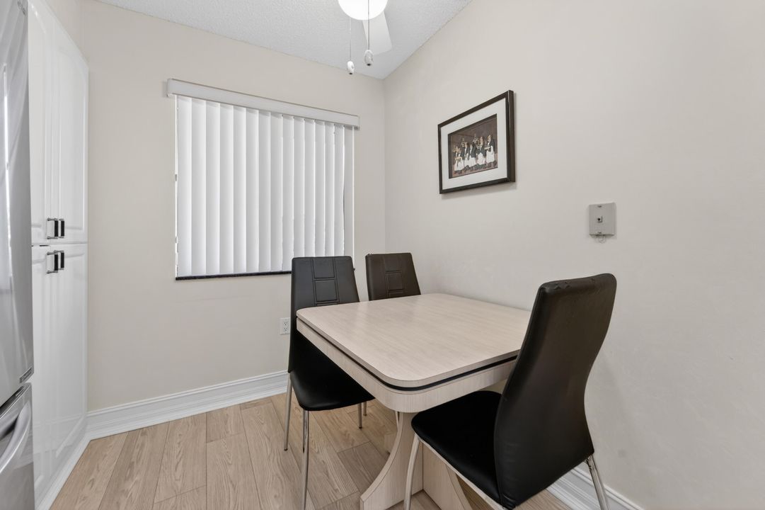 For Sale: $229,000 (2 beds, 2 baths, 1392 Square Feet)